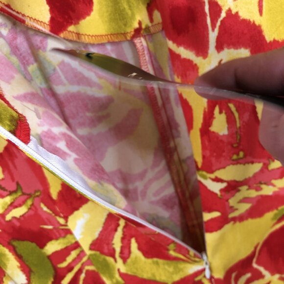 Lauren Ralph Lauren Dress Womens 14 Yellow Red Abstract Mod Sundress NEW - Picture 16 of 16